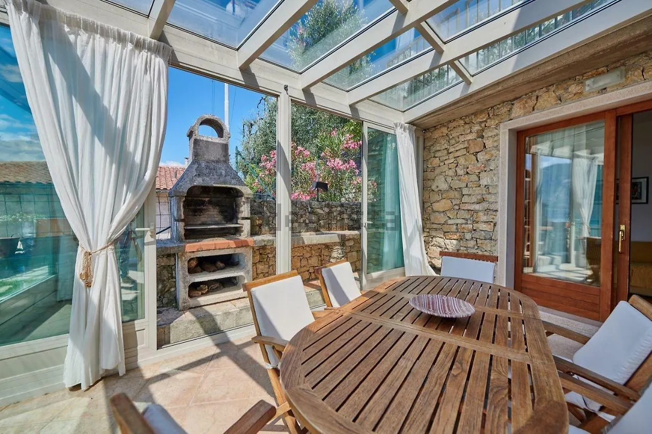 Villa Anna Brenzone sul Garda 0*,